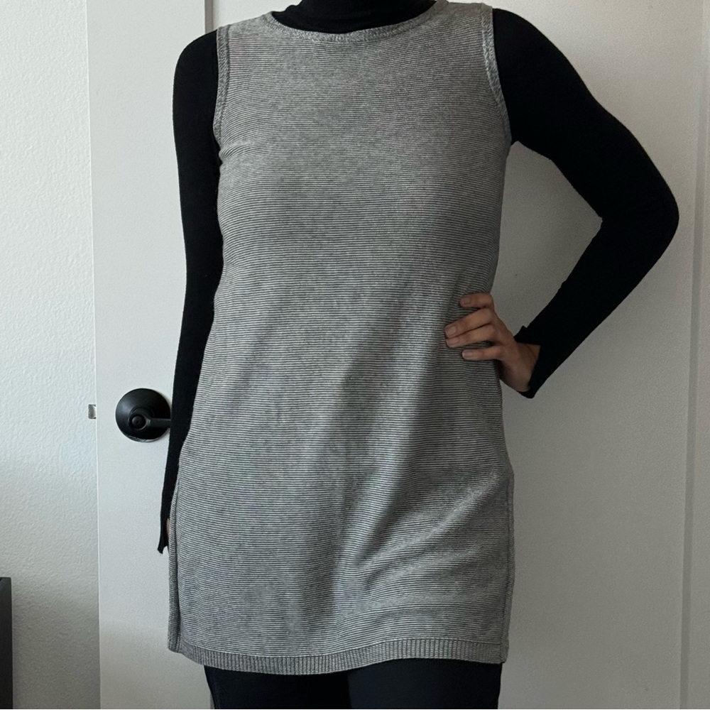 Eileen Fisher Gray Tunic Top Women's Size XS Lyocell Tencel